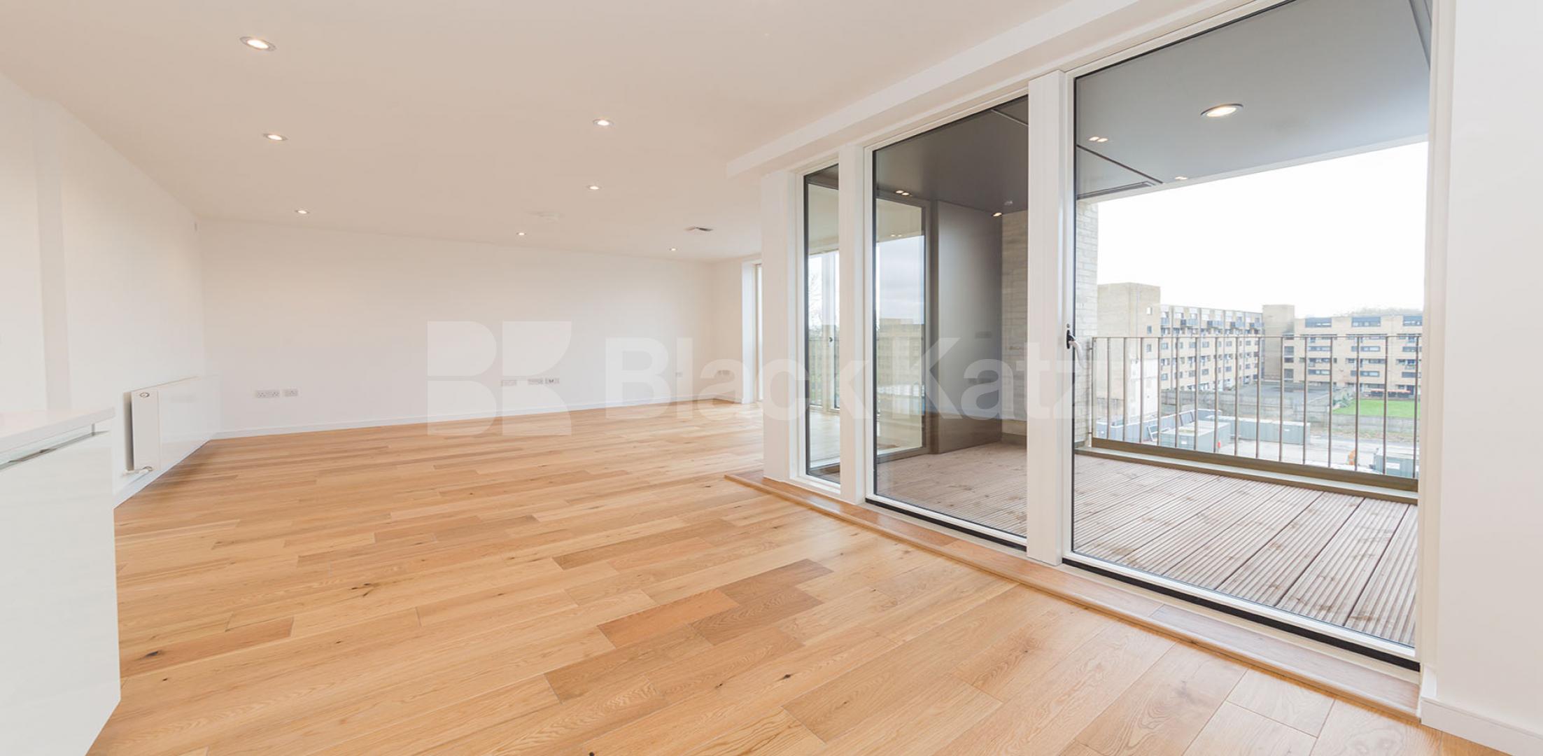 			NEW INSTRUCTION!, 2 Bedroom, 1 bath, 1 reception Apartment			 MURRAIN ROAD, FINSBURY PARK